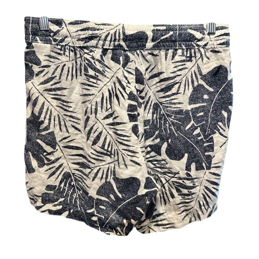 GUC Nautica Women’s Navy White Leaf Print Shorts Drawstring Waist - Size Small - Picture 3 of 6